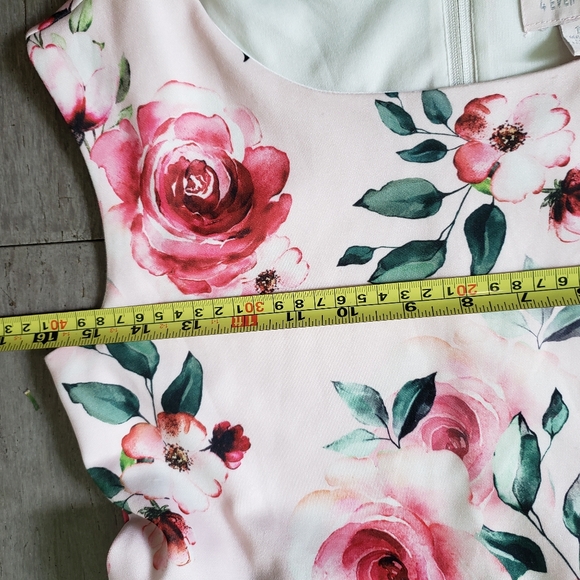 4 Ever Free Little Girls Pink Floral For and Flare Elegant Dress *no belt* - Picture 9 of 10